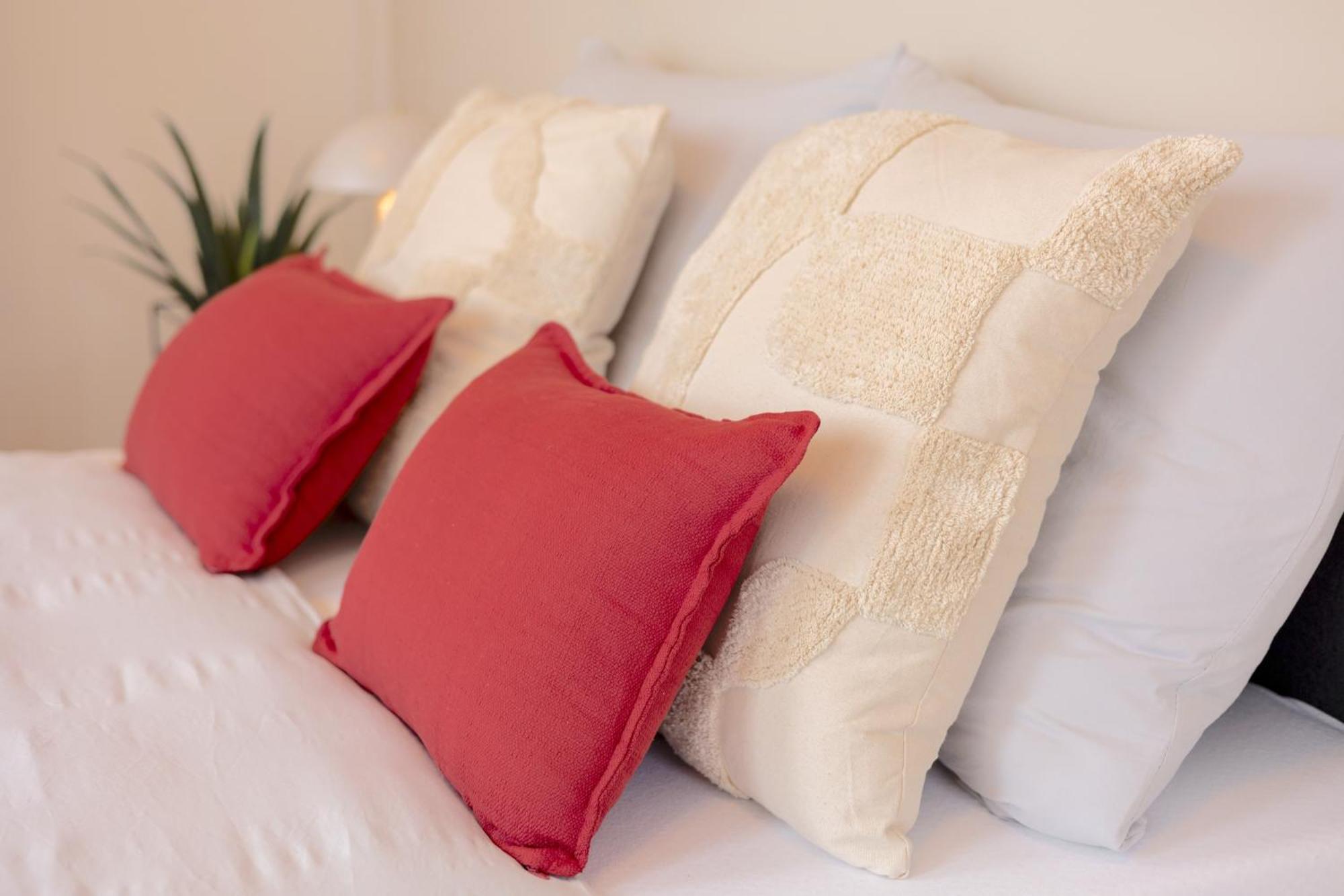 Bright 2Br - 4Th Floor, Balcony, Free Parking By Gravity Prague Praga Exterior foto